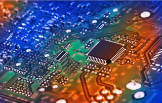 隨美遏華？日媒：日芯片產(chǎn)業(yè)將遭重創(chuàng)